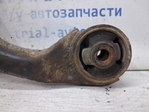 Рычаг левый Kia Ceed 2006-2012 545002H000 (Арт. 66198) 0002_64_317