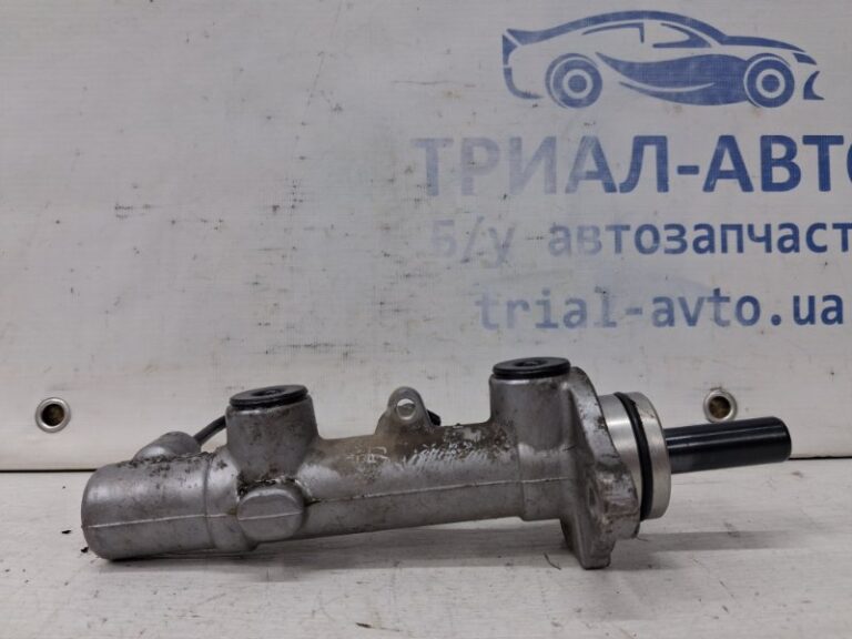 Тормозной цилиндр главный Kia Ceed 2006-2012 585101H000 (Арт. 66242)