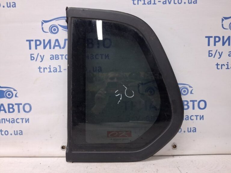 Стекло в кузов заднее правое Mitsubishi L200 2006-2015 6131A056 (Арт. 66284)