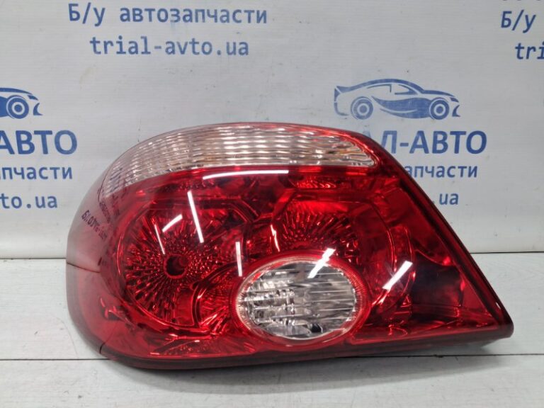 Фонарь задний внешний левый Mitsubishi Outlander 2003-2006 8330A047 (Арт. 66400)