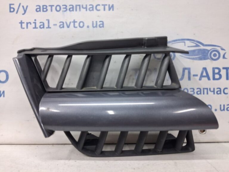Решетка радиатора Mitsubishi Outlander 2003-2006 MN175978 (Арт. 66408)