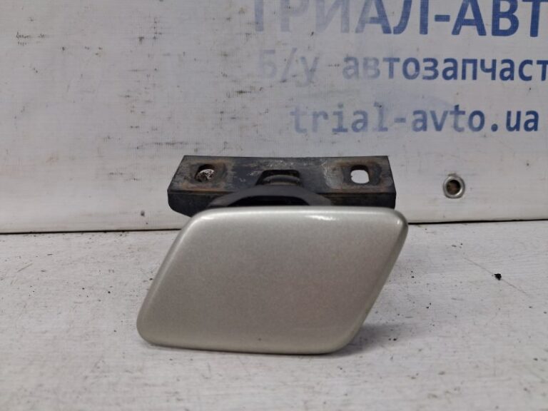 Омыватель фары левый Toyota Prado 2002-2009  (Арт. 66422)