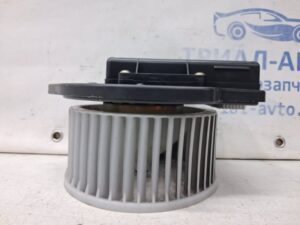 Моторчик печки Mitsubishi Outlander 2003-2006 MR958181 (Арт. 66433)