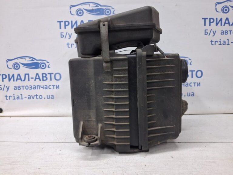 Корпус воздушного фильтра Mitsubishi Outlander 2003-2006 MR258242 (Арт. 66599)
