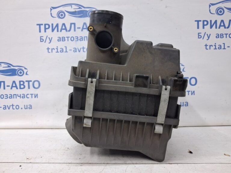 Корпус воздушного фильтра Mitsubishi Outlander 2003-2006 MR258242 (Арт. 66601)