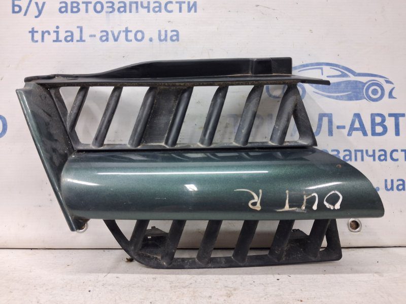 Решетка радиатора Mitsubishi Outlander 2003-2006 MN175978 (Арт. 66605) Решетка радиатора Mitsubishi Outlander 2003-2006 MN175978 (Арт. 66605)