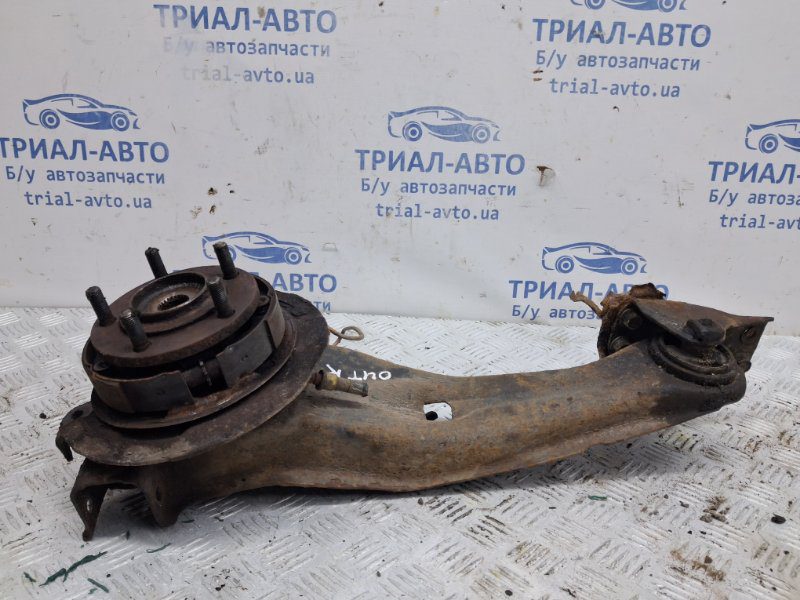 Рычаг задней подвески продольный правый Mitsubishi Outlander 2003-2006 4120A006 (Арт. 66676) Рычаг задней подвески продольный правый Mitsubishi Outlander 2003-2006 4120A006 (Арт. 66676)