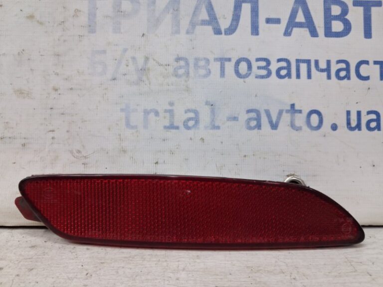 Катафот правый Kia Sorento 2002-2011  (Арт. 66707)