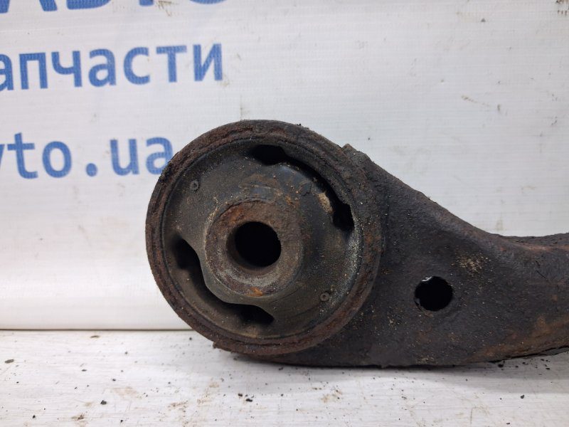 Рычаг правый Hyundai Tucson 2004-2009 545012E100 (Арт. 66978) Рычаг правый Hyundai Tucson 2004-2009 545012E100 (Арт. 66978)