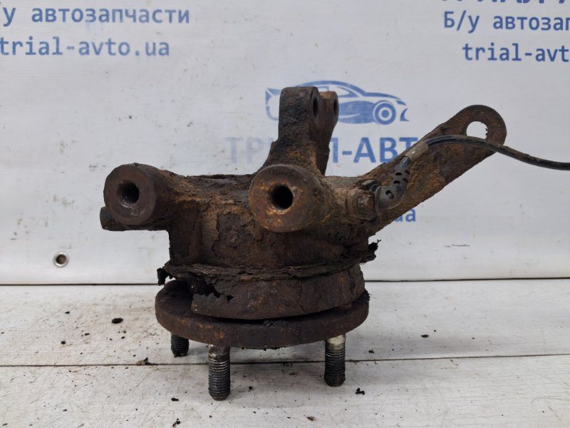 Кулак поворотный правый со ступицей Hyundai Tucson 2004-2009 517162E100 (Арт. 67028) Кулак поворотный правый со ступицей Hyundai Tucson 2004-2009 517162E100 (Арт. 67028)