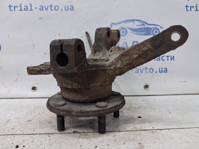 Кулак поворотный правый со ступицей Mitsubishi Outlander 2003-2006 MR491326 (Арт. 67034) Кулак поворотный правый со ступицей Mitsubishi Outlander 2003-2006 MR491326 (Арт. 67034)