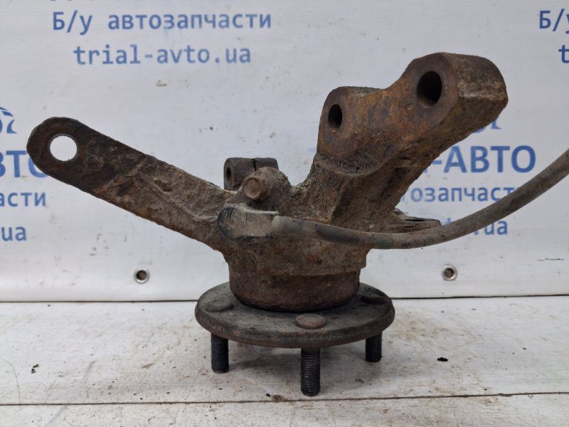 Кулак поворотный правый со ступицей Mitsubishi Outlander 2003-2006 MR491326 (Арт. 67034) Кулак поворотный правый со ступицей Mitsubishi Outlander 2003-2006 MR491326 (Арт. 67034)