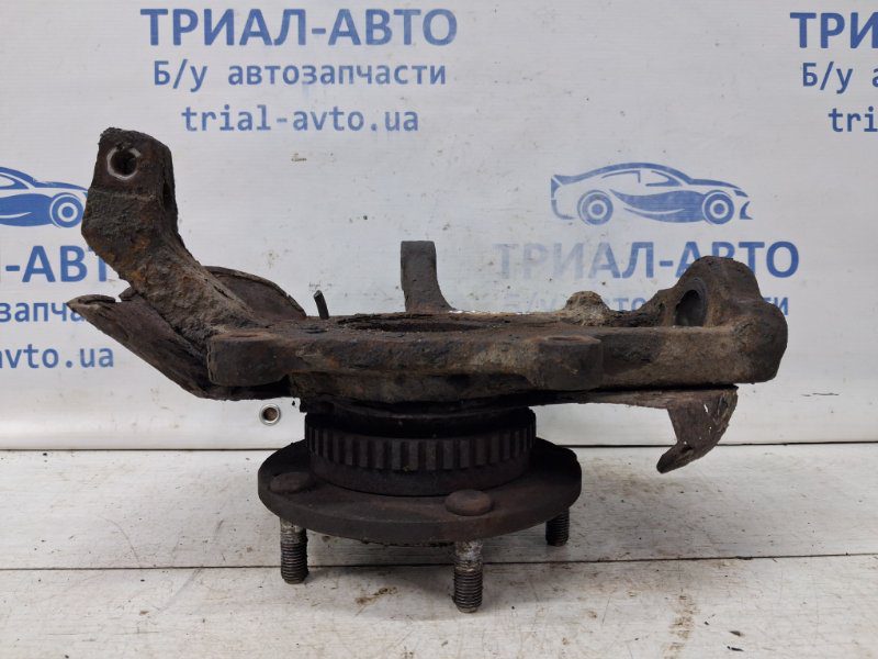 Кулак поворотный правый со ступицей Kia Sorento 2002-2011 517163E250 (Арт. 67036) Кулак поворотный правый со ступицей Kia Sorento 2002-2011 517163E250 (Арт. 67036)