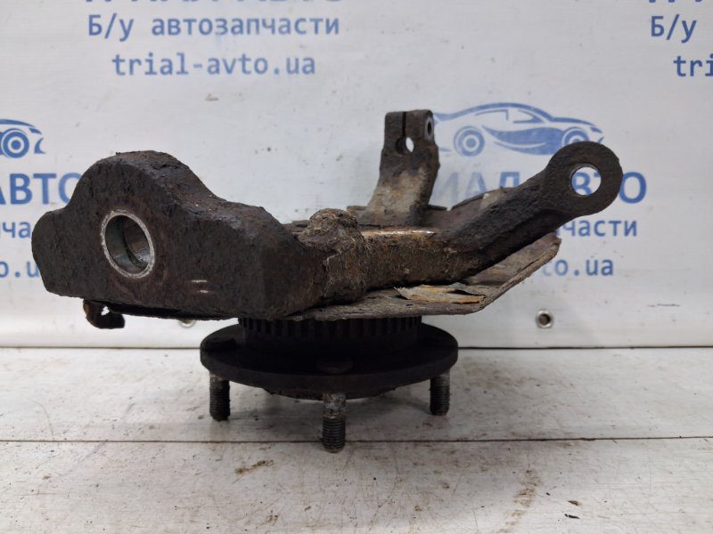 Кулак поворотный правый со ступицей Kia Sorento 2002-2011 517163E250 (Арт. 67036) Кулак поворотный правый со ступицей Kia Sorento 2002-2011 517163E250 (Арт. 67036)
