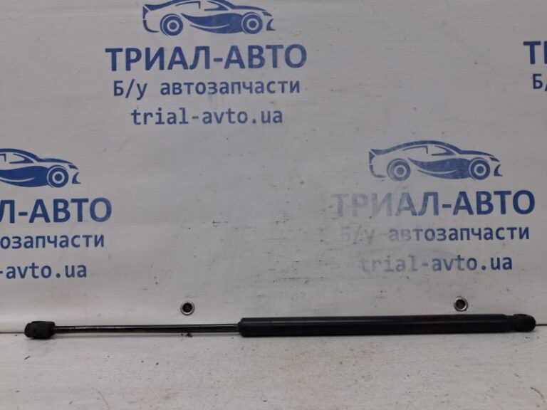 Амортизатор крышки багажника Kia Sorento 2002-2011 817713E021 (Арт. 67078)