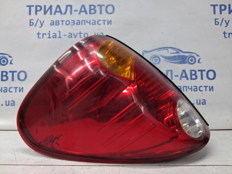 Фонарь задний внешний левый Mitsubishi L200 2006-2015 8330A155 (Арт. 67133)