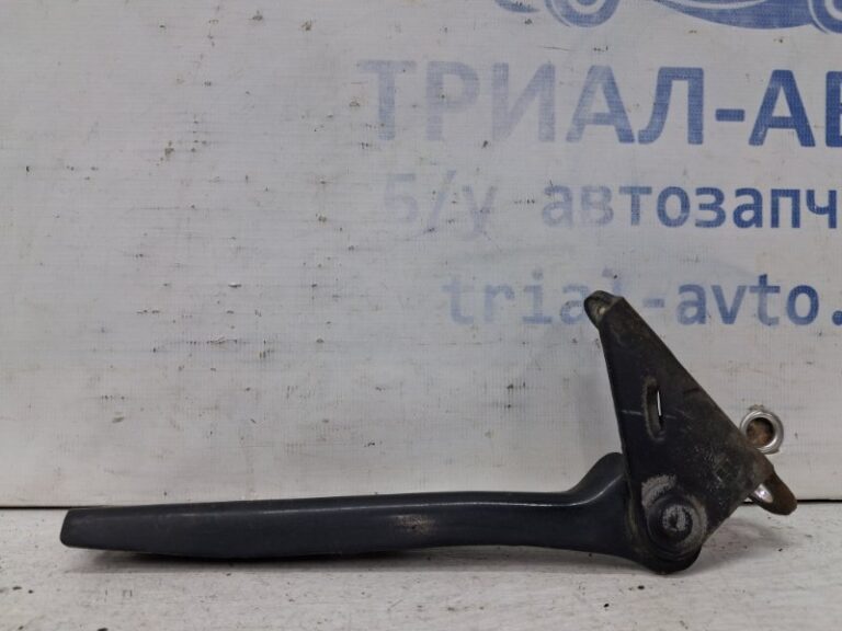 Петля капота правая Mitsubishi L200 2006-2015  (Арт. 67154)
