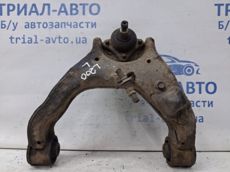 Рычаг передний верхний левый Mitsubishi L200 2006-2015  (Арт. 67169)