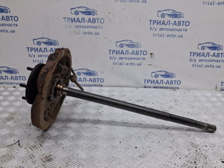 Привод задний правый Mitsubishi L200 2006-2015 3715A061 (Арт. 67257)