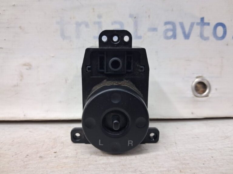 Корректор зеркал Hyundai Sonata 2004-2010 935733K510 (Арт. 67387)