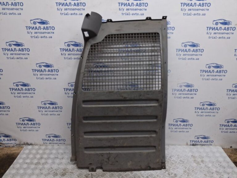 Обшивка багажника Volkswagen Caddy 2K 1.9 DIESEL BJB 2003 (б/у)