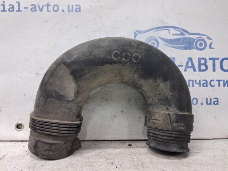 Патрубок воздушного фильтра Volkswagen Caddy 2K 1.9 DIESEL BJB 2003 (б/у)