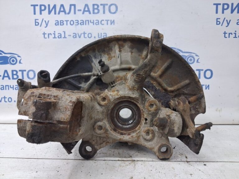 Кулак поворотный правый со ступицей Volkswagen Caddy 2K 1.9 DIESEL BJB 2003 (б/у)