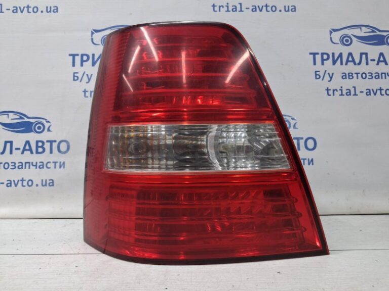 Фонарь задний внешний левый Kia Sorento 2002-2011 924013E510 (Арт. 67628)