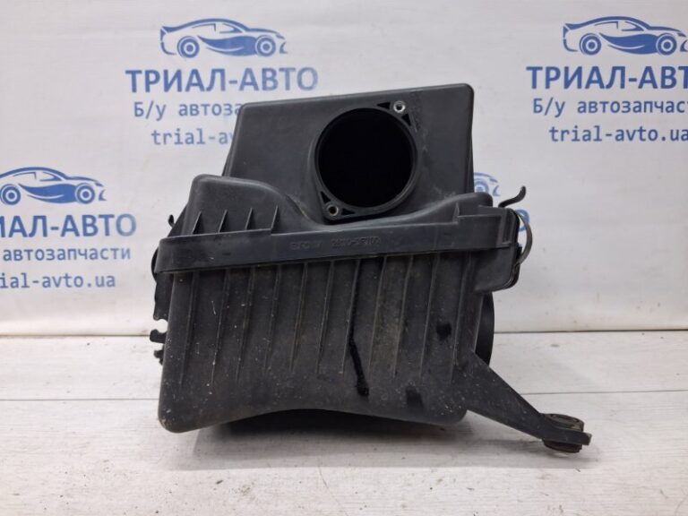 Корпус воздушного фильтра Kia Sorento 2002-2011 281103E700 (Арт. 67665)