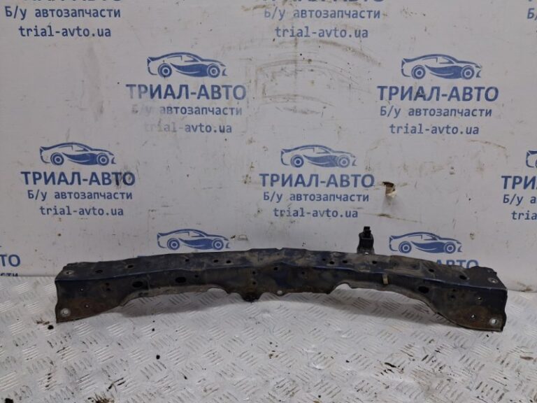 Панель передняя верхняя планка Honda Civic 1.8 БЕНЗИН R18A (б/у)