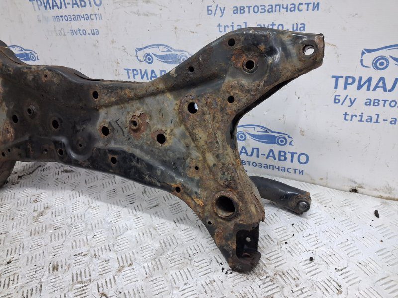 Балка передней подвески Mitsubishi Outlander 2005-2012 (Арт. 68002) Балка передней подвески Mitsubishi Outlander 2005-2012 (Арт. 68002)