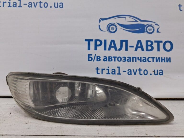 Фара противотуманная правая Toyota Camry 2001-2006 81210AA010 (Арт. 68047)