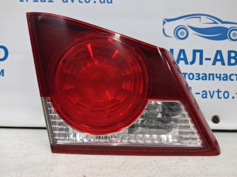 Фонарь задний внутренний левый Honda Civic 2005-2012  (Арт. 68057)