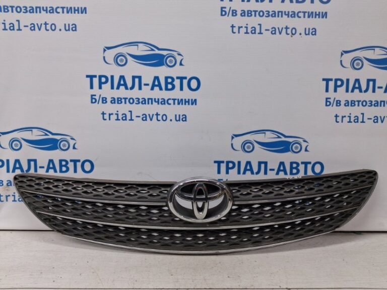 Решетка радиатора Toyota Camry 2001-2006 5310133090 (Арт. 68127)
