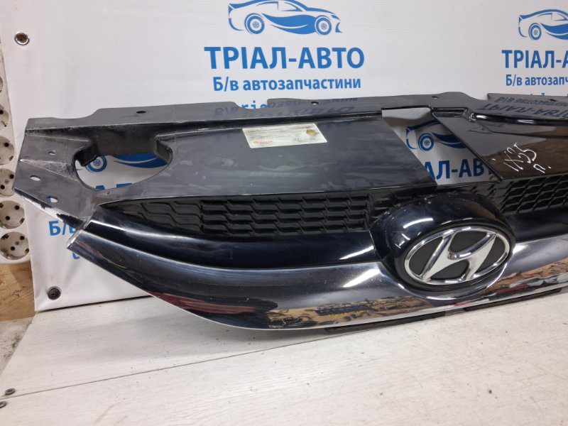 Решетка радиатора Hyundai IX35 2009-2015 863512Y000 (Арт. 68129) Решетка радиатора Hyundai IX35 2009-2015 863512Y000 (Арт. 68129)
