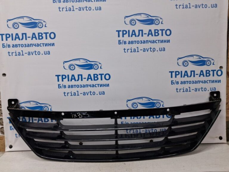 Решетка бампера центральная Hyundai IX35 2009-2015 865612Y000 (Арт. 68130)