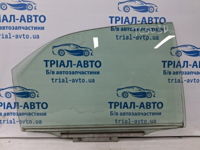 Стекло двери заднее правое Toyota Camry 2001-2006 6811333100 (Арт. 68183)