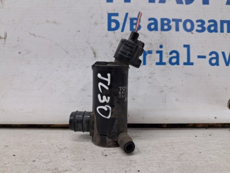 Насос омывателя стекла Toyota Camry 2001-2006 8533033020 (Арт. 68388)