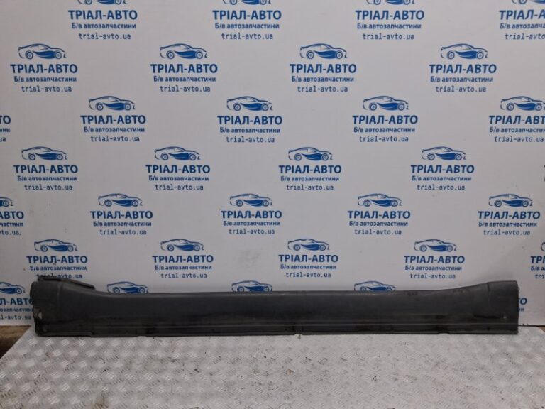 Накладка порога внешняя левая Mitsubishi Pajero Wagon 2006-2022 7405A093 (Арт. 68544)