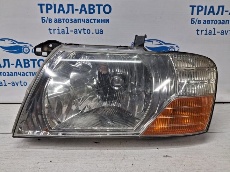 Фара левая галоген Mitsubishi Pajero Wagon 1999-2006 MN133747 (Арт. 68632)