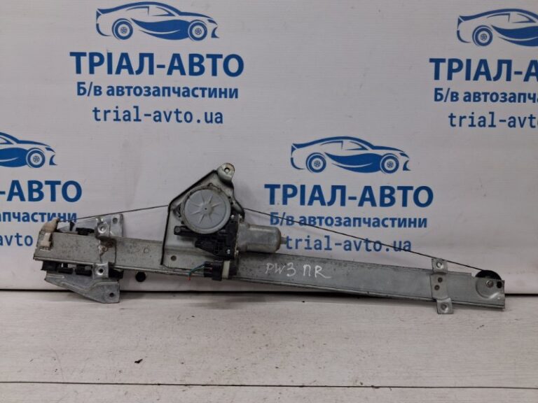 Стеклоподъемник передний правый Mitsubishi Pajero Wagon 1999-2006 MN167272 (Арт. 68678)
