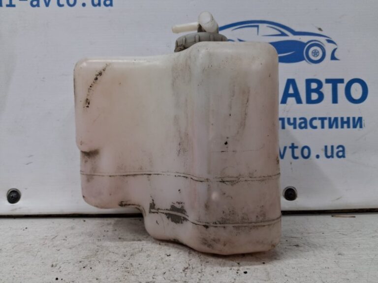 Бачок радиатора (расширительный) Mitsubishi Pajero Wagon 1999-2006 MR404879 (Арт. 68740)