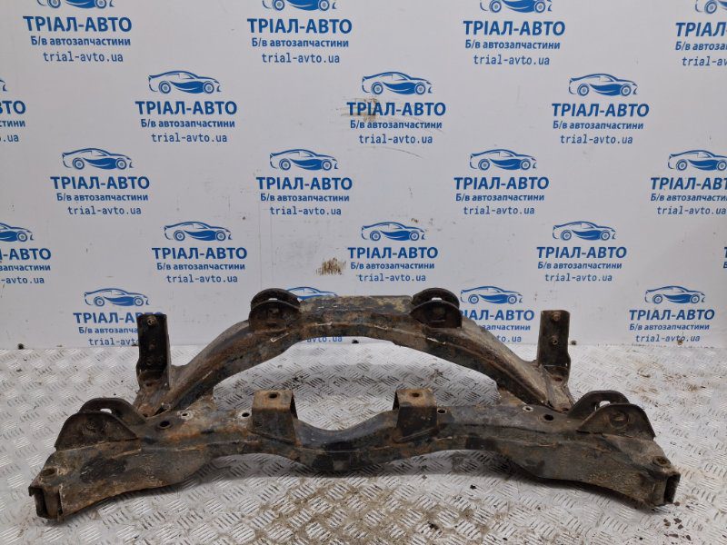 Балка задней подвески Mitsubishi Outlander 2003-2006 MR961172 (Арт. 68757) Балка задней подвески Mitsubishi Outlander 2003-2006 MR961172 (Арт. 68757)