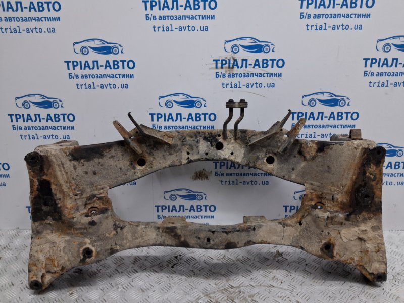 Балка задней подвески Mitsubishi Outlander 2003-2006 MR961172 (Арт. 68757) Балка задней подвески Mitsubishi Outlander 2003-2006 MR961172 (Арт. 68757)