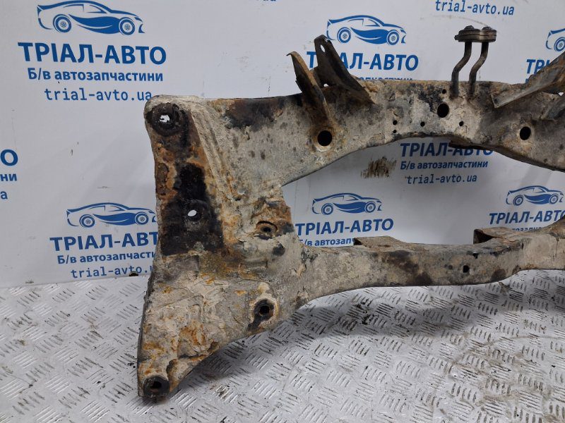Балка задней подвески Mitsubishi Outlander 2003-2006 MR961172 (Арт. 68757) Балка задней подвески Mitsubishi Outlander 2003-2006 MR961172 (Арт. 68757)
