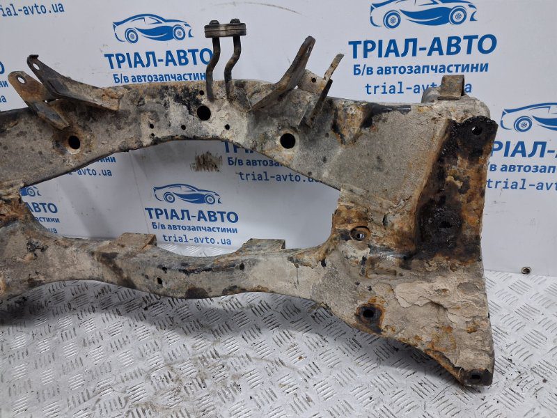Балка задней подвески Mitsubishi Outlander 2003-2006 MR961172 (Арт. 68757) Балка задней подвески Mitsubishi Outlander 2003-2006 MR961172 (Арт. 68757)