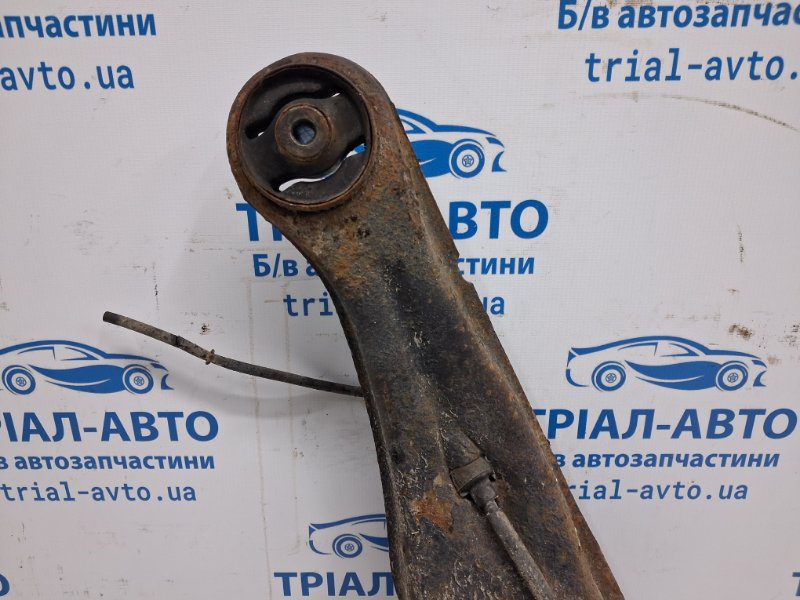 Рычаг задней подвески продольный правый Mitsubishi Outlander 2003-2006 4120A006 (Арт. 68760) Рычаг задней подвески продольный правый Mitsubishi Outlander 2003-2006 4120A006 (Арт. 68760)