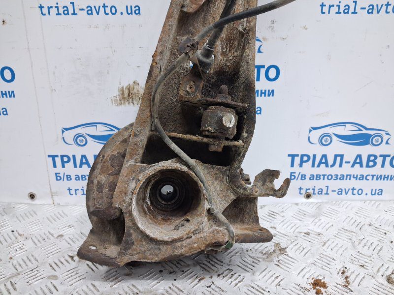 Рычаг задней подвески продольный правый Mitsubishi Outlander 2003-2006 4120A006 (Арт. 68760) Рычаг задней подвески продольный правый Mitsubishi Outlander 2003-2006 4120A006 (Арт. 68760)
