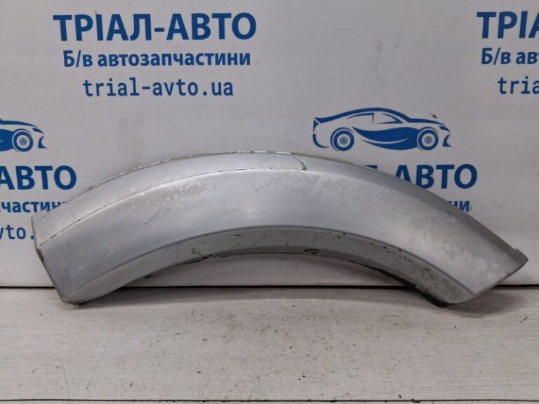Накладка двери Mitsubishi Outlander 2003-2006 MN175073 (Арт. 68804)