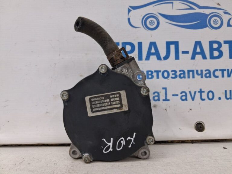 Насос вакуумный SsangYong Korando 2010-2019 6712300165 (Арт. 68844)
